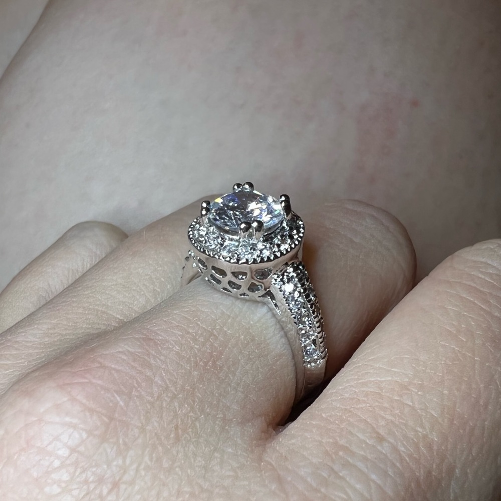 Premier Designs CZ Diamond Round Cut Ring